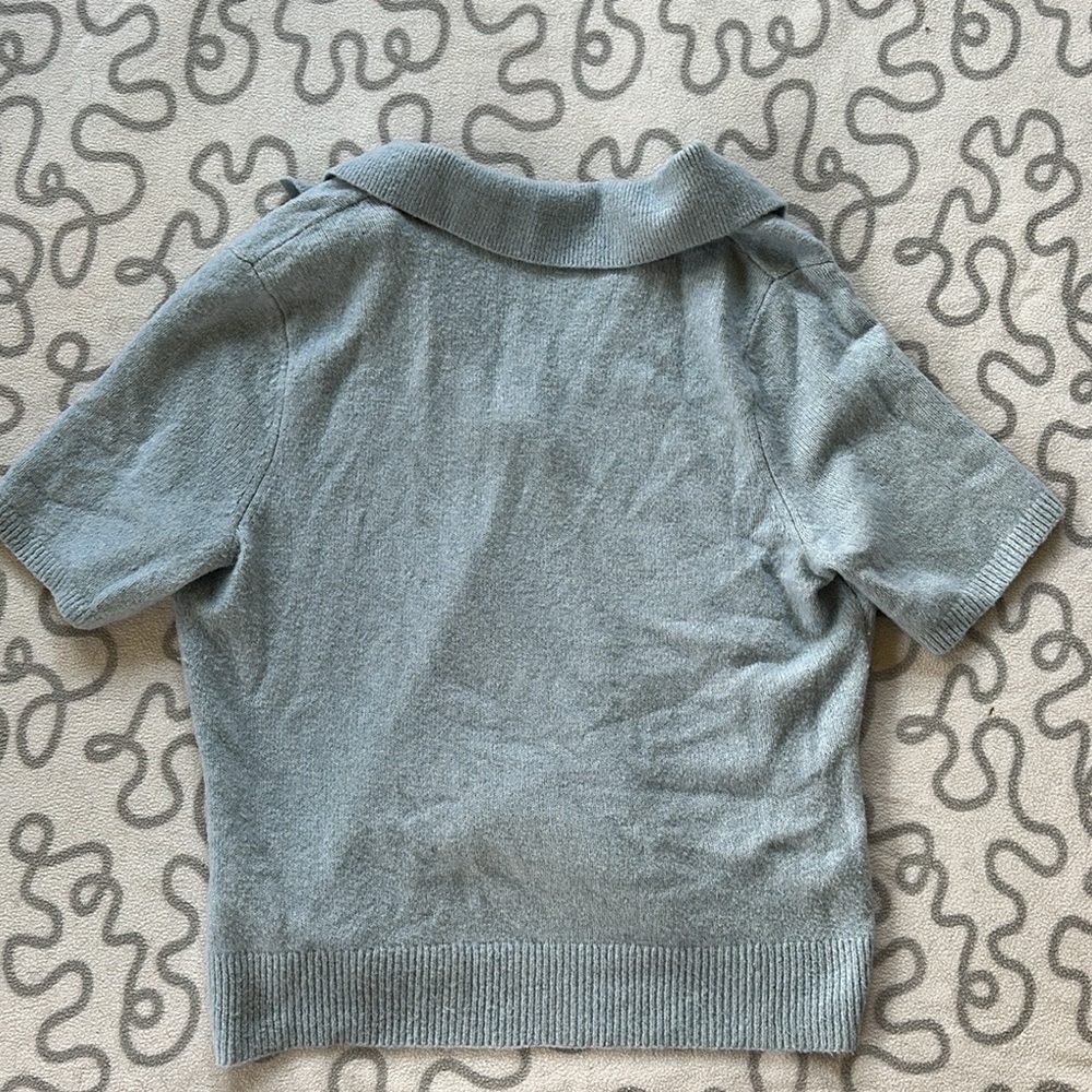 Abercrombie & Fitch Notch-Neck Sweater Tee - Picture 3 of 5
